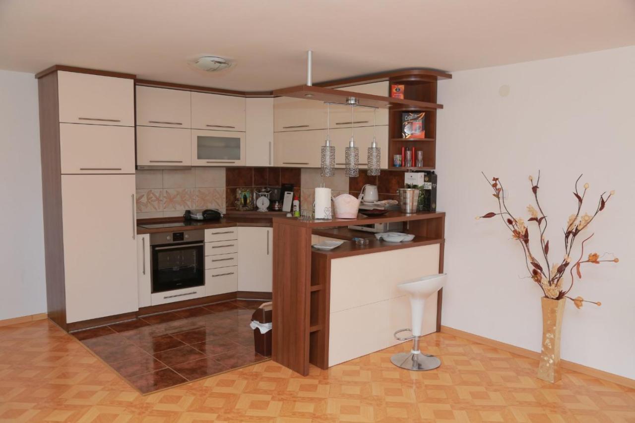 Vila Viktori Пирот Екстериор снимка