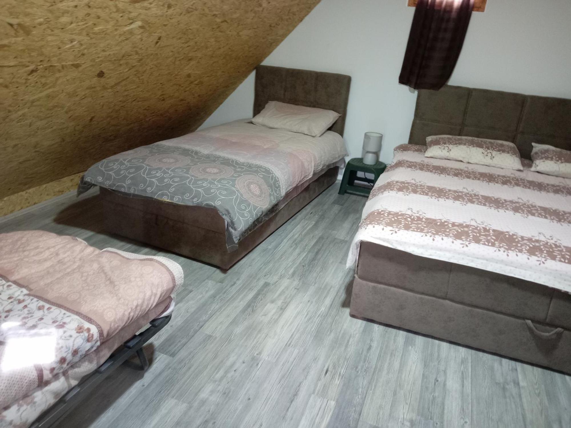 Vila Viktori Пирот Стая снимка