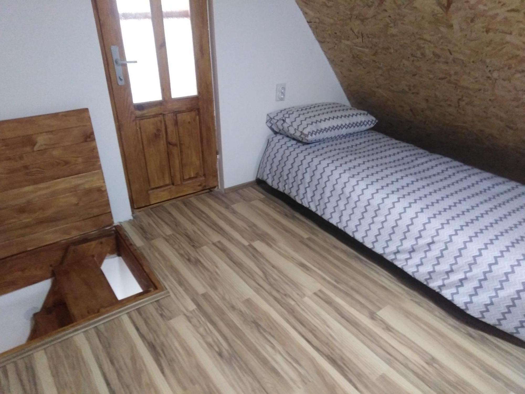 Vila Viktori Пирот Стая снимка